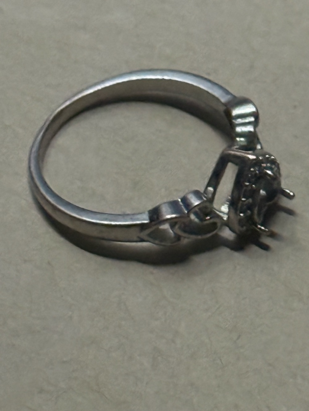 Source unknown setting obo - Picture 2 of 7